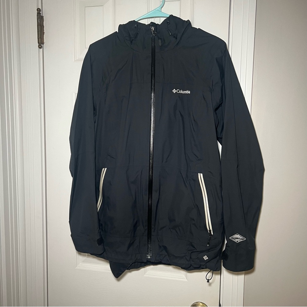 Columbia Black Windbreaker with Hood Women cozy